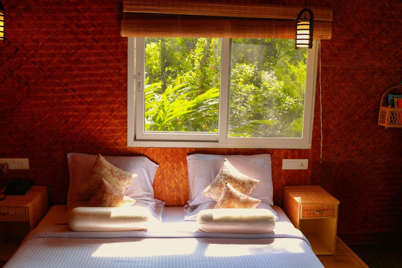 Sitaram Mountain Retreat Hotell Munnar Exteriör bild